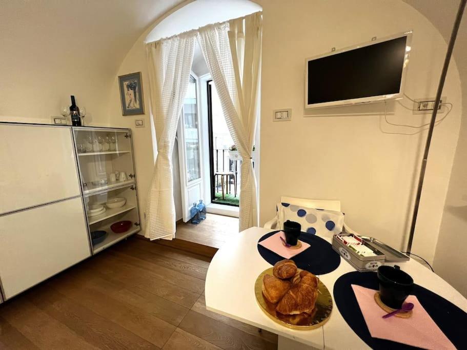 Tiny House In Centro Daire Bari Dış mekan fotoğraf